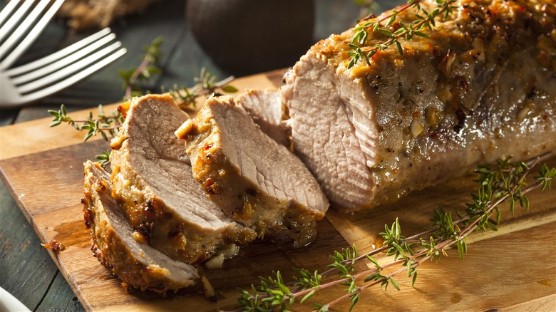 pork tenderloin with herbs