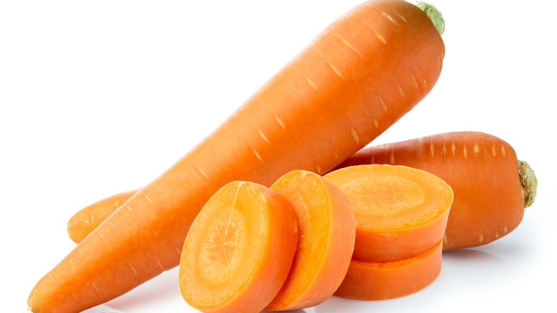 fresh sliced carrots