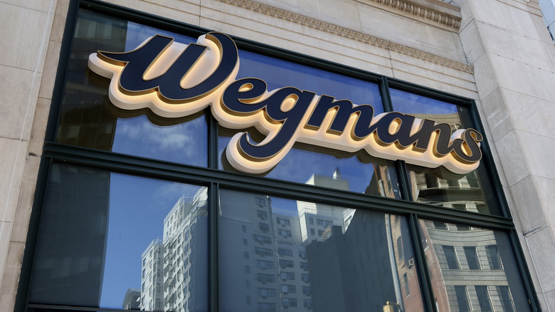 Wegmans grocery store logo