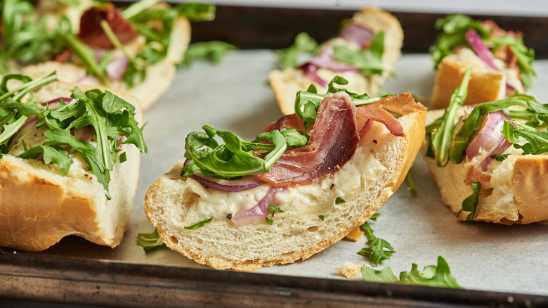 french bread pizza with arugula