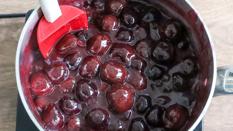cherry pie filling in pot