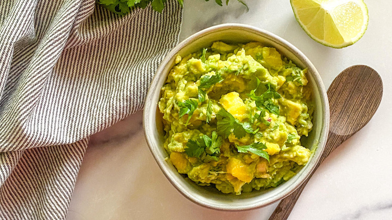 mango guac in a bowl 