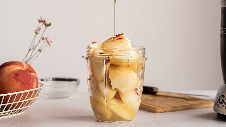 peaches in blender with honey