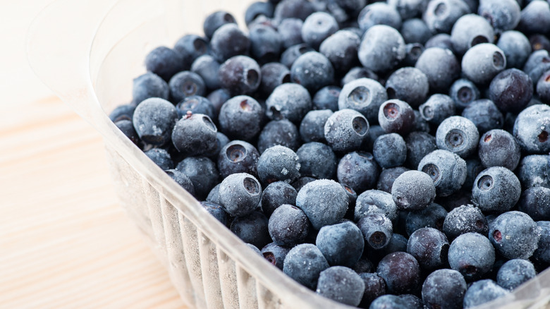 container of blueberries