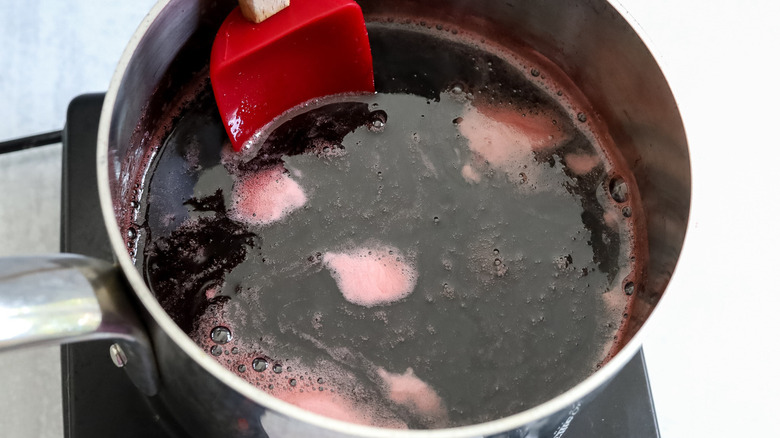 cherry juice in pot