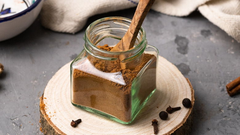 spice mix in glass jar