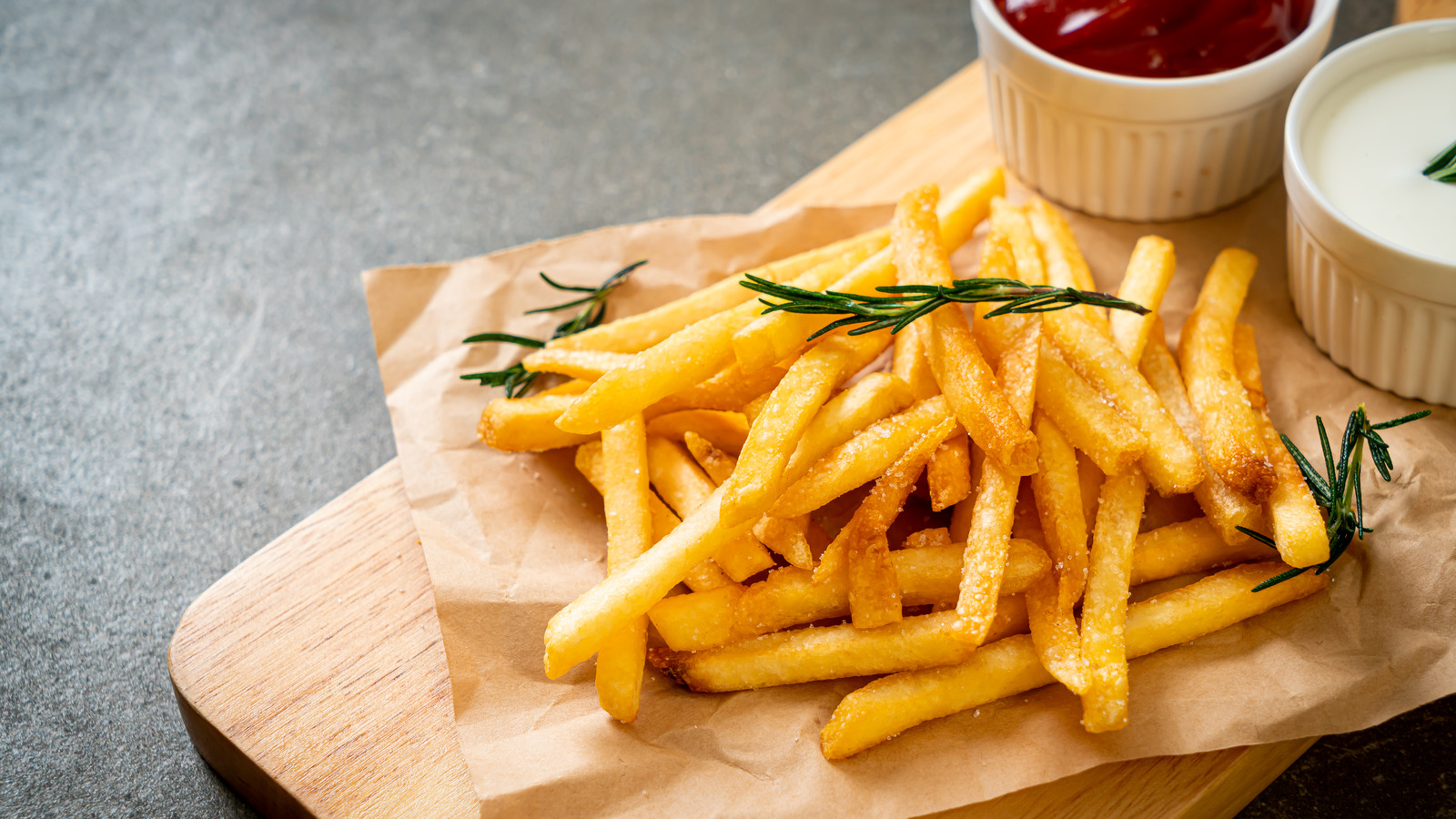 Pomme Frites (Bistro Style!) – A Couple Cooks