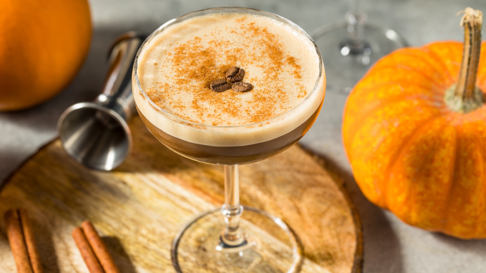 https://www.tastingtable.com/img/gallery/frozen-pumpkin-espresso-martinis-are-the-coolest-drink-to-sip-this-fall/l-intro-1697245263.jpg