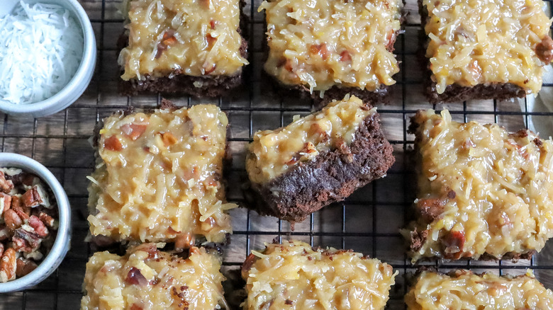 brownies with coconut topping