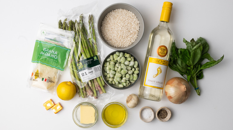 Ingredients for asparagus risotto 