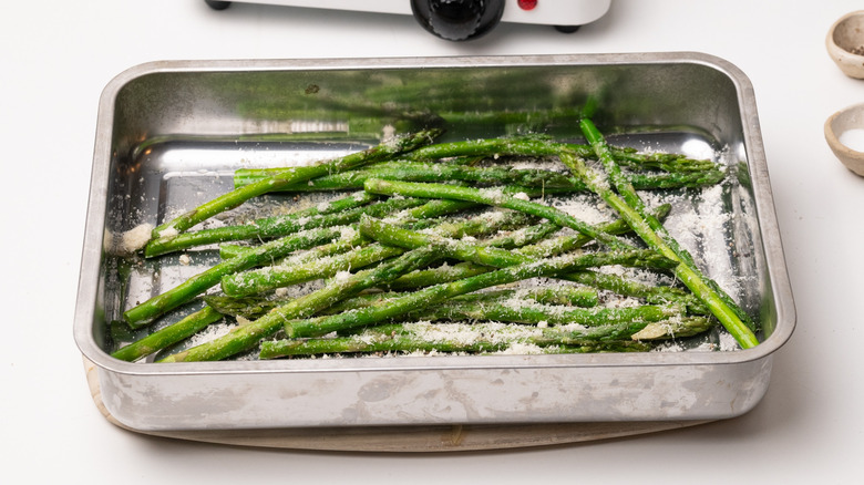 Asparagus sprinkled with Parmesan