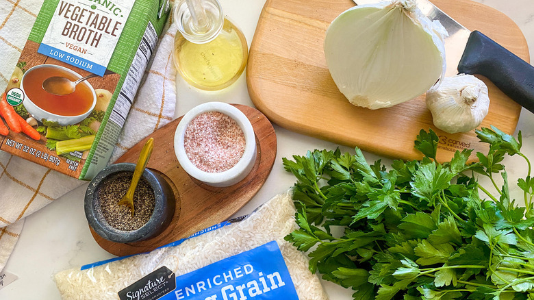 garlicky rice pilaf ingredients 