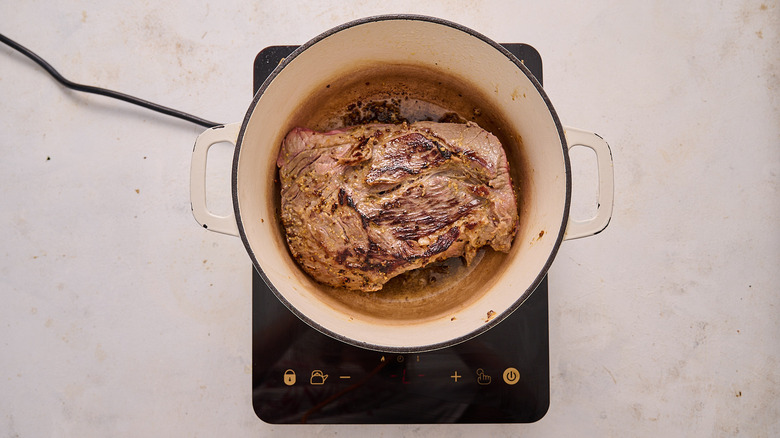 searing beef in dutch oven