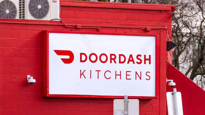 DoorDash ghost kitchen 