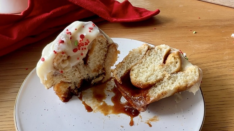 gingerbread cinnamon bun halves