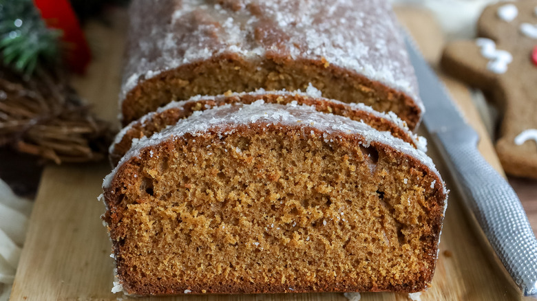 Slices of gingerbread pound cake on cutting board