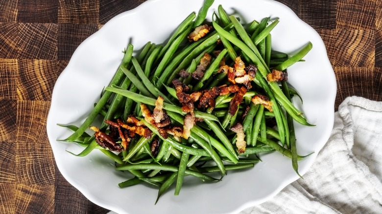 Green beans with bacon