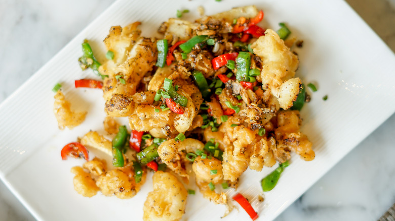 Calamari with peppers and chili