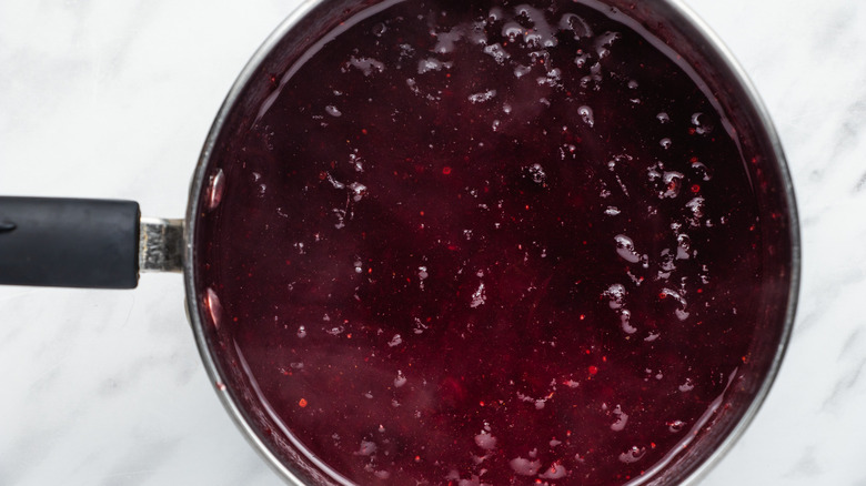 Cranberry glaze in pot