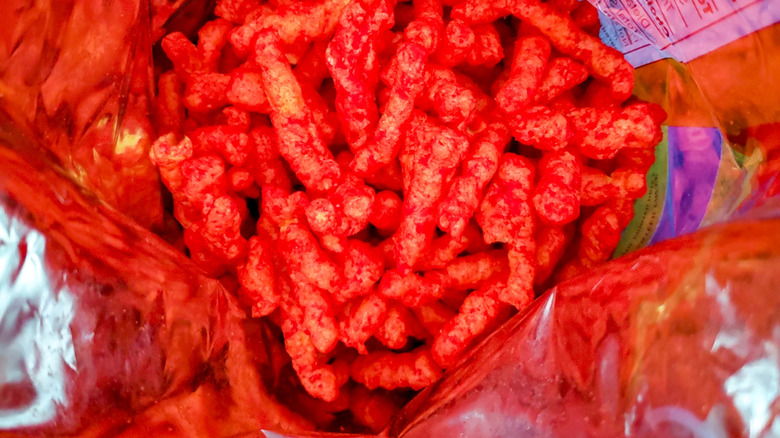 flamin'hot cheetos