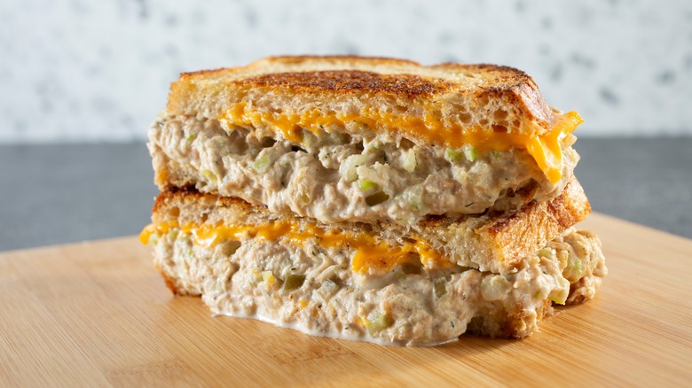 Grilled tuna melt sandwich