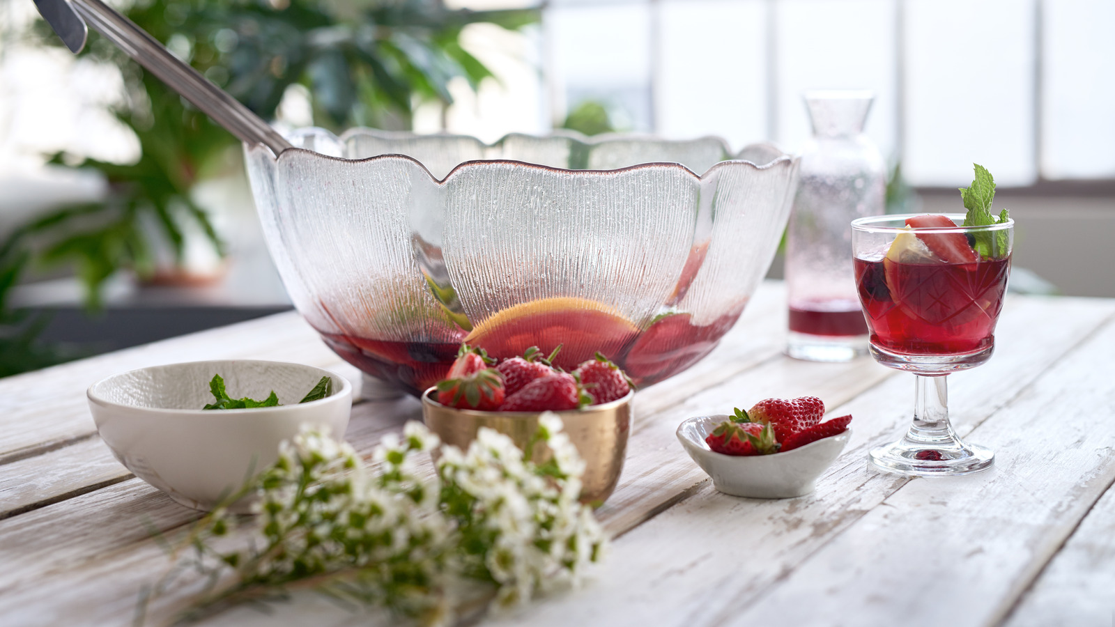 Glam Up Your Galentine's Party By Turning Your Favorite Drinks Into