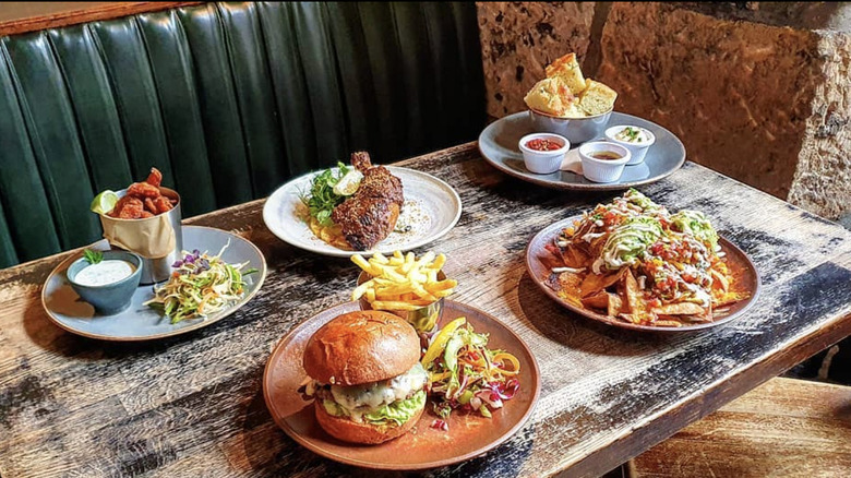 plates on table at Chinaski's