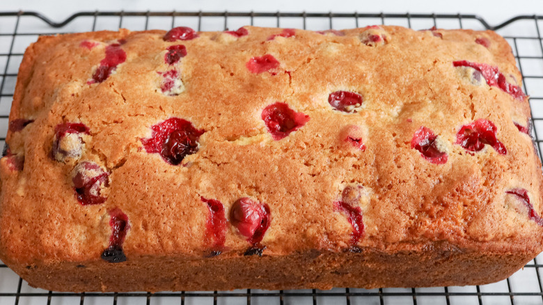 cranberry bread on wire rack