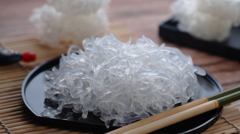 Shirataki noodles