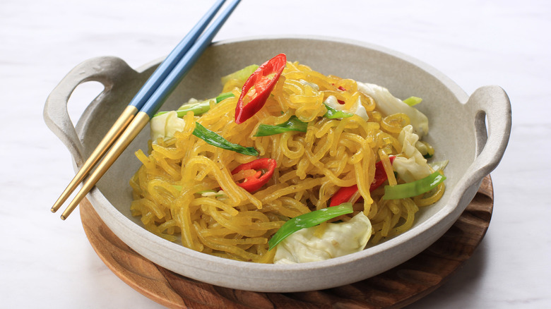 Tapioca noodles in bowl