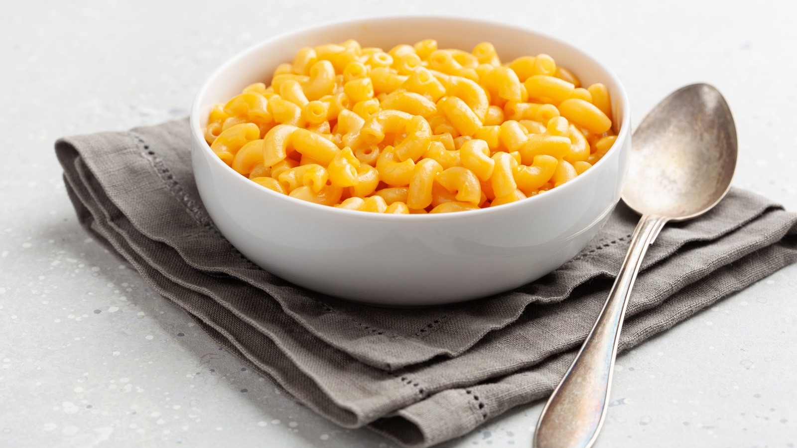 Go For Butter Instead Of Milk For Richer Boxed Mac And Cheese