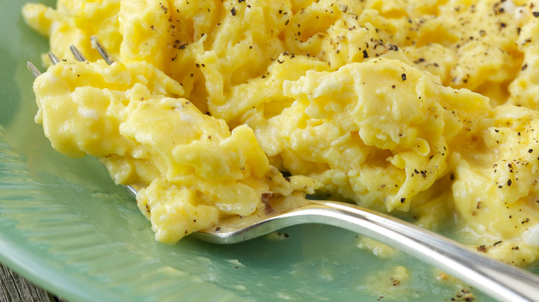 Freshly cooked scrambled eggs