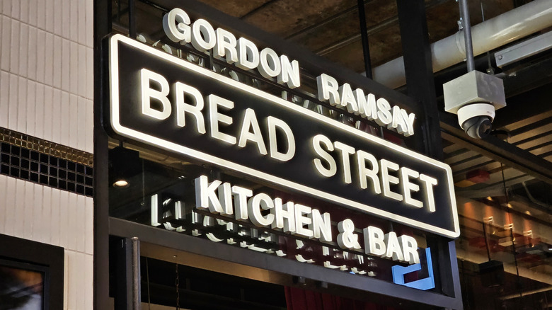 Bread Street Kitchen and Bar sign