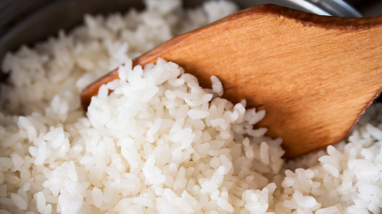 White rice in a pot