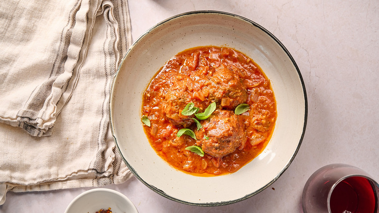 meatballs in sauce in bowl