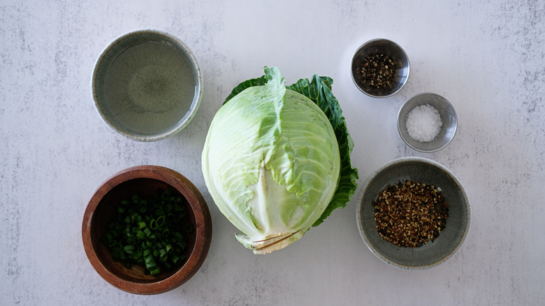 cabbage with oil and seasonings