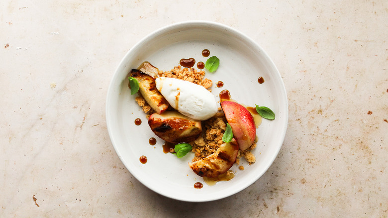 Plate of grilled nectarine sundae