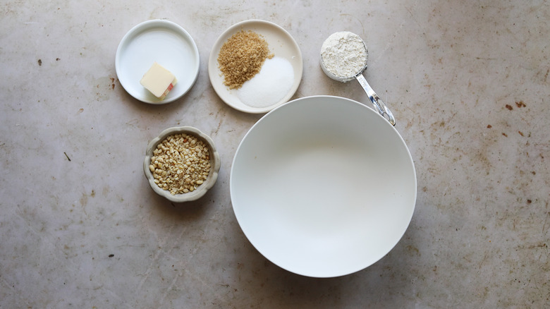 Ingredients for pine nut crumble