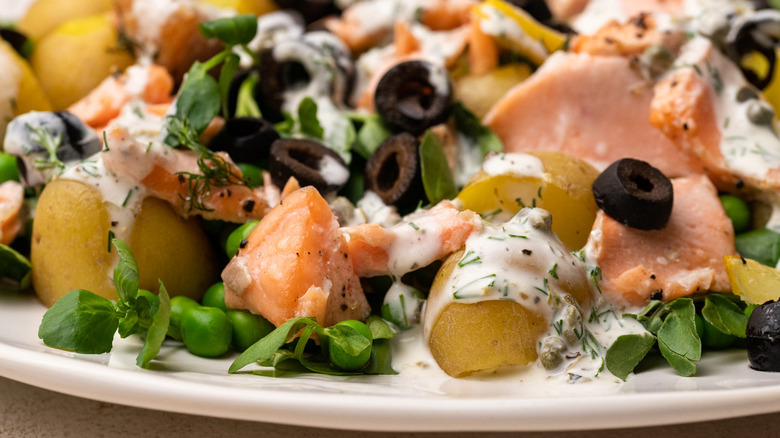 salmon and vegetables with dressing