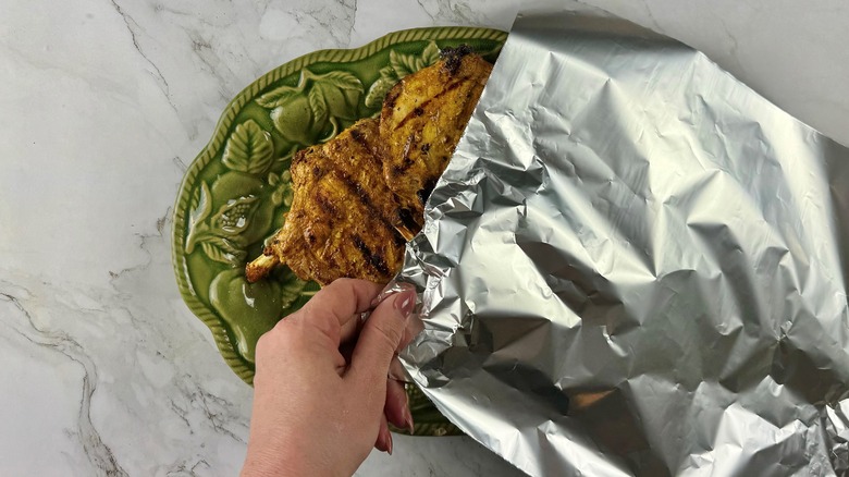 covering pork chops with foil