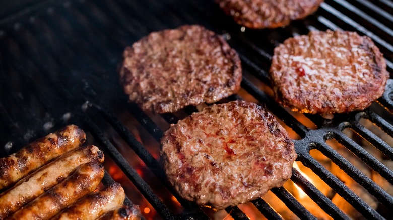 burger patties on grill