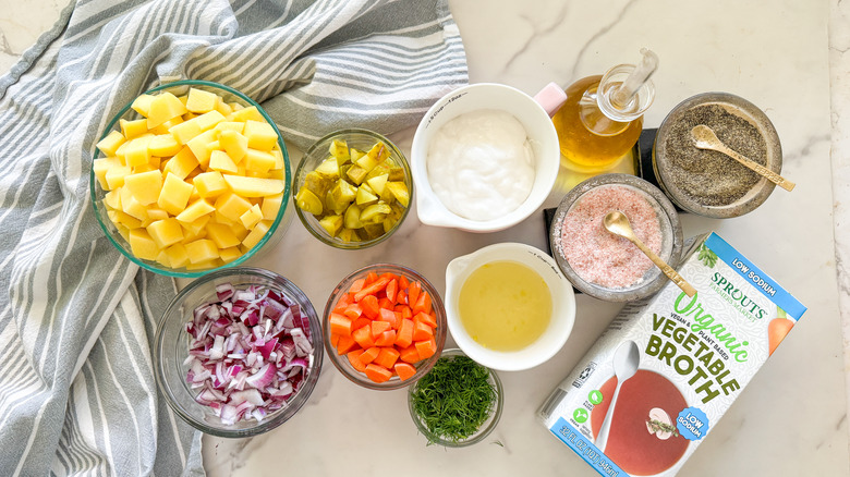 dill pickle soup ingredients