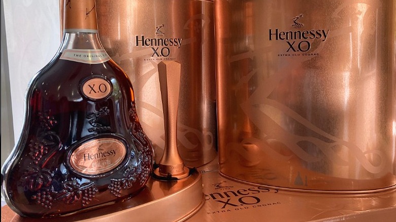 Hennessy X.O bottle and case