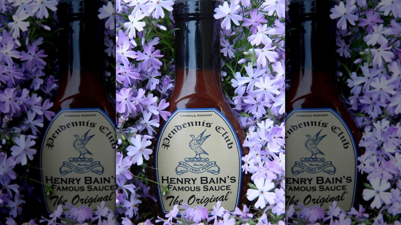 emblem of Pendennis Club on a bottle of Henry Bain's sauce