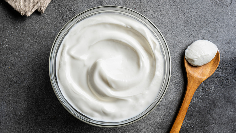 greek yogurt in bowl