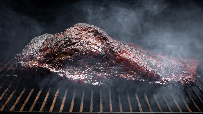 Preparing brisket