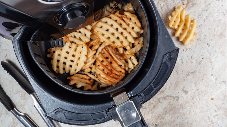 waffles fries in air fryer