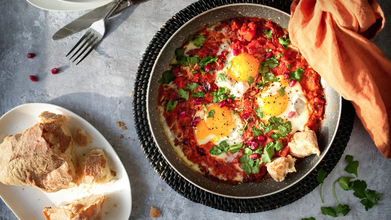 eggs in purgatory with baguette