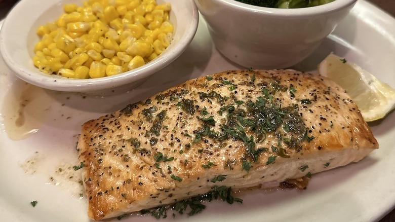 Texas Roadhouse grilled salmon with veggies