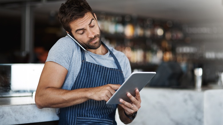 Host juggling restaurant reservations